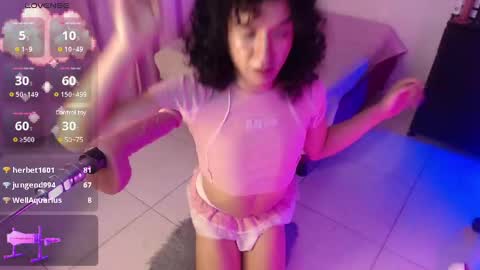 Snapshot of angellike_doll chatting on 02-07-25, 02:40 Angellike online show from 02-07-25, 02:40