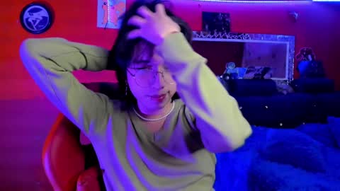 Snapshot of angellonfire chatting on 12-20-24, 05:14 Angel  online show from 12-20-24, 05:14