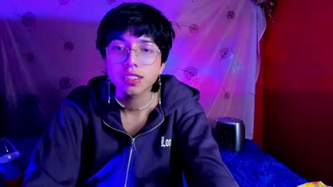 Snapshot of angellonfire chatting on 02-08-25, 07:04 Angel  online show from 02-08-25, 07:04