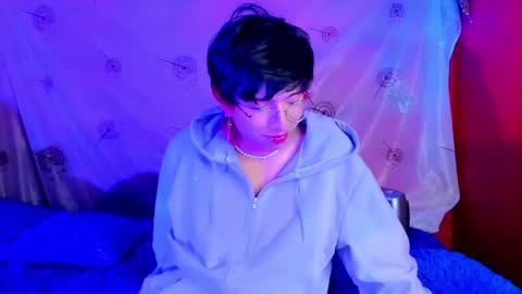 Snapshot of angellonfire chatting on 02-16-25, 09:15 Angel  online show from 02-16-25, 09:15