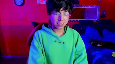 Snapshot of angellonfire chatting on 03-10-25, 08:48 Angel  online show from 03-10-25, 08:48