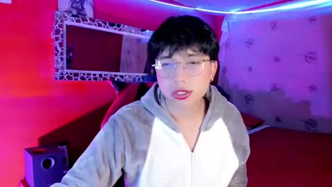 Snapshot of angellonfire chatting on 09-30-25, 12:59 Angel  online show from 09-30-25, 12:59