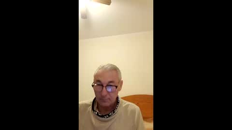 angellr5 online show from 12-22-25, 12:35