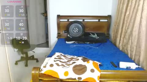 Snapshot of angelm888 chatting on 01-09-25, 05:55 Angelm888-  online show from 01-09-25, 05:55