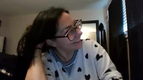 Snapshot of angelmarie7 chatting on 01-06-26, 06:00 Angel Marie online show from 01-06-26, 06:00