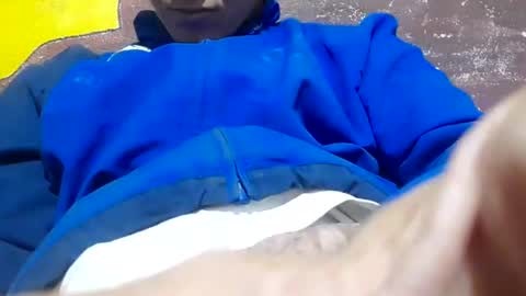 Snapshot of angelo3335 chatting on 10-20-25, 05:30 angelo3335 online show from 10-20-25, 05:30