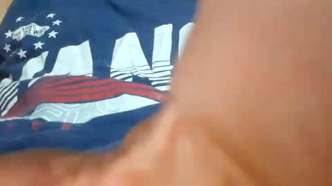 Snapshot of angelo3335 chatting on 12-20-25, 08:43 angelo3335 online show from 12-20-25, 08:43