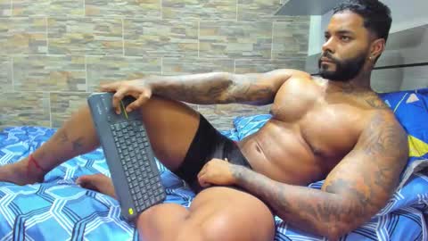 angelo_evans33 online show from 12-16-25, 10:48