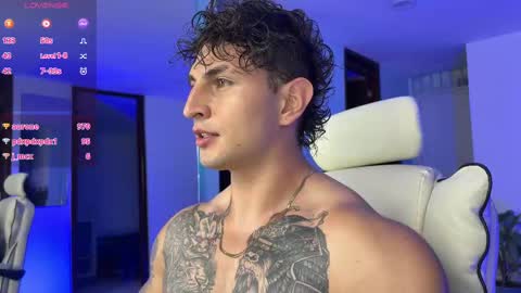 Snapshot of angeloferro1 chatting on 02-19-25, 04:12 Angelo Ferro online show from 02-19-25, 04:12