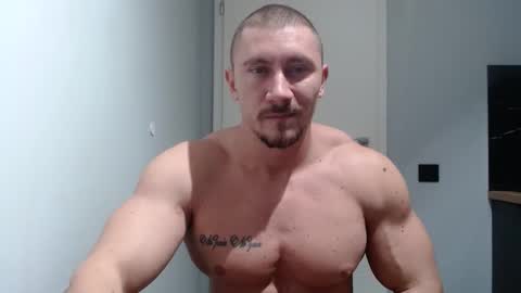  ------- SEX SHOW WITH GUYS AND GIRLS  MUSCLE SHOW online show from 12-02-24, 04:31