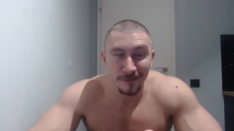  ------- SEX SHOW WITH GUYS AND GIRLS  MUSCLE SHOW online show from 02-19-25, 06:21