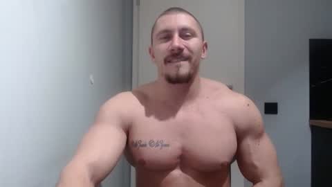  ------- SEX SHOW WITH GUYS AND GIRLS  MUSCLE SHOW online show from 03-03-25, 11:14
