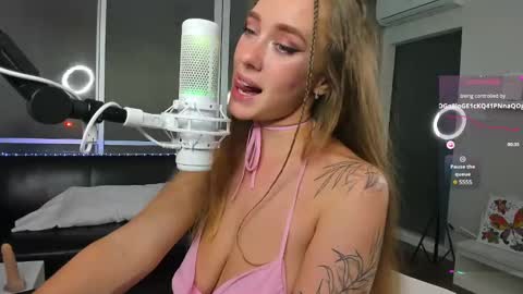 Angel online show from 12-11-24, 11:43