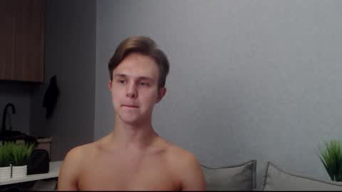 Angel online show from 09-29-25, 01:38