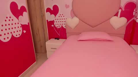 Angel  online show from 02-11-25, 09:42