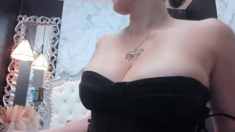 Angel  online show from 12-20-25, 11:12