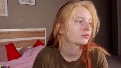 Snapshot of angelwise chatting on 06-24-26, 03:05 angelwise online show from 06-24-26, 03:05
