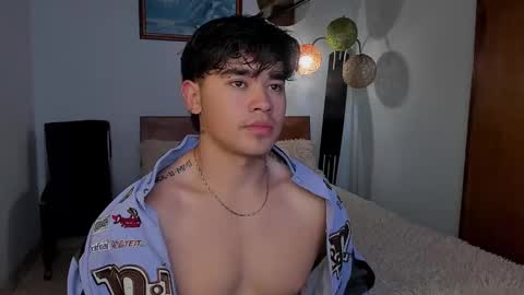 Snapshot of angelx_fox chatting on 02-13-25, 10:23 Angel Fox online show from 02-13-25, 10:23