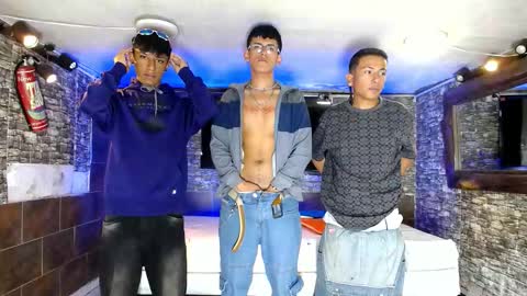 anghelytos online show from 10-31-25, 09:38