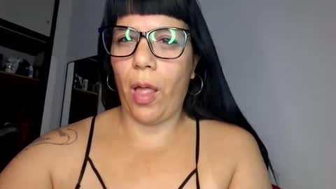 Angie0724 online show from 02-14-26, 01:41