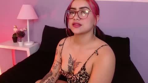 Angie online show from 01-22-25, 08:18