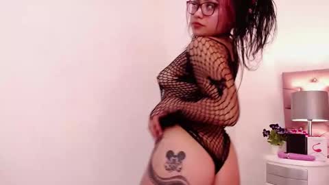 Angie online show from 02-23-25, 04:07