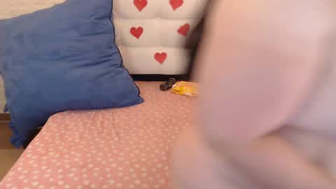 Angie online show from 02-21-25, 09:22