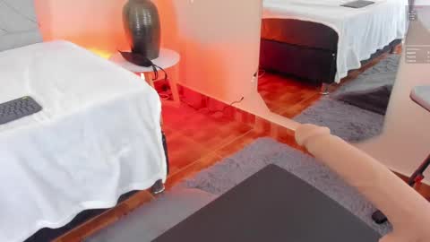 Angie online show from 02-01-25, 02:56