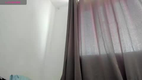 AngiePirs online show from 12-15-25, 03:16