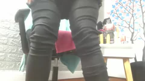 angierot2025 online show from 10-10-25, 01:59