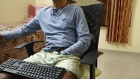Snapshot of angryagent198 chatting on 02-08-25, 03:00 Tutu22 online show from 02-08-25, 03:00