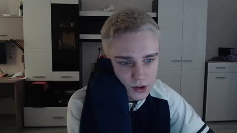 vodka online show from 02-19-25, 06:44