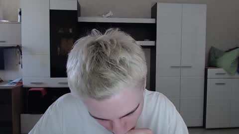 vodka online show from 03-10-25, 07:42