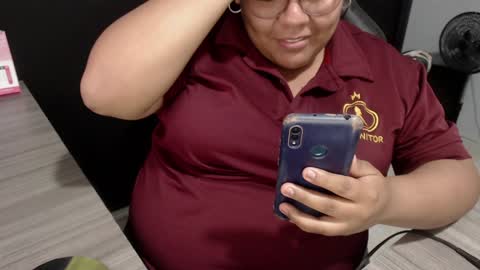 Snapshot of angy_ro12 chatting on 01-08-25, 06:20 angy online show from 01-08-25, 06:20