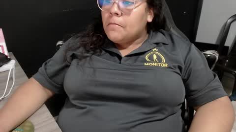 Snapshot of angy_ro12 chatting on 01-09-25, 03:36 angy online show from 01-09-25, 03:36