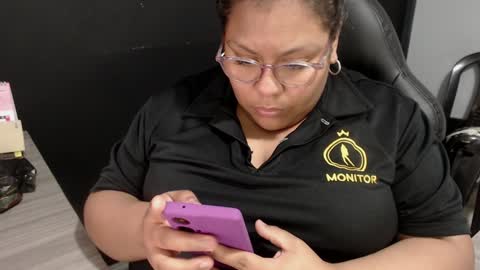 Snapshot of angy_ro12 chatting on 01-10-25, 06:31 angy online show from 01-10-25, 06:31