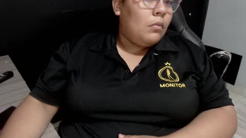 Snapshot of angy_ro12 chatting on 01-28-25, 08:14 angy online show from 01-28-25, 08:14