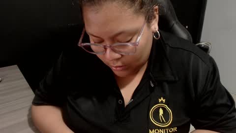 Snapshot of angy_ro12 chatting on 02-04-25, 06:14 angy online show from 02-04-25, 06:14