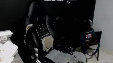 Snapshot of angy_ro12 chatting on 02-12-25, 02:24 angy online show from 02-12-25, 02:24