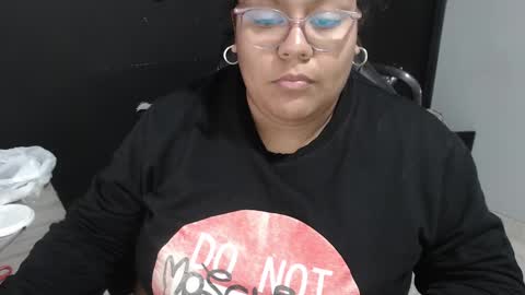 Snapshot of angy_ro12 chatting on 02-14-25, 10:07 angy online show from 02-14-25, 10:07