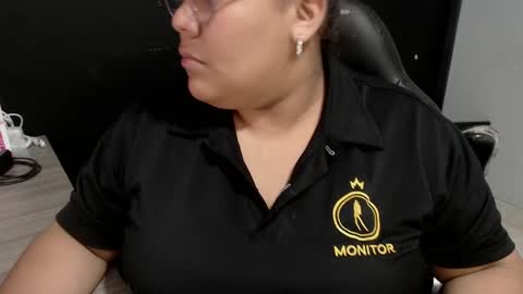 Snapshot of angy_ro12 chatting on 03-03-25, 10:52 angy online show from 03-03-25, 10:52