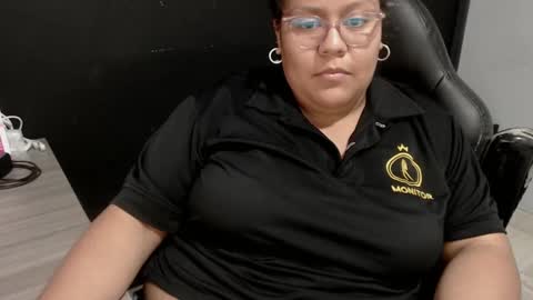 Snapshot of angy_ro12 chatting on 03-04-25, 01:55 angy online show from 03-04-25, 01:55