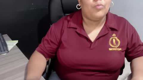 Snapshot of angy_ro12 chatting on 09-16-25, 08:21 angy online show from 09-16-25, 08:21