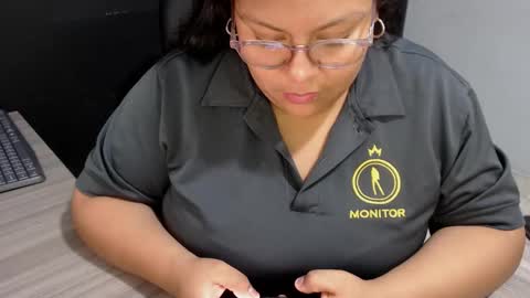 Snapshot of angy_ro12 chatting on 10-08-25, 08:39 angy online show from 10-08-25, 08:39