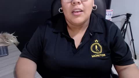 Snapshot of angy_ro12 chatting on 12-01-25, 08:58 angy online show from 12-01-25, 08:58