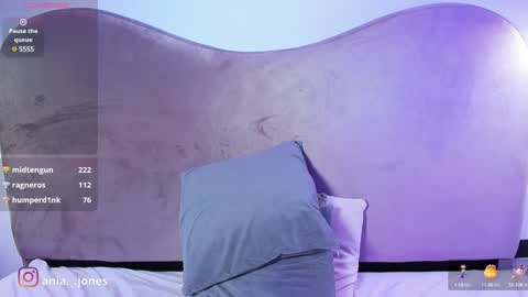 Ania online show from 12-20-24, 11:16