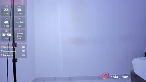 Ania online show from 02-27-25, 02:53