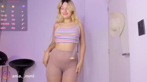 Ania online show from 09-19-25, 07:58