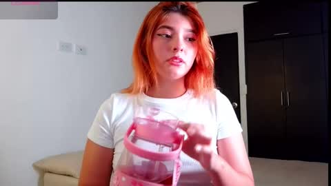 Snapshot of ania_mml chatting on 01-08-26, 10:23 Ania online show from 01-08-26, 10:23