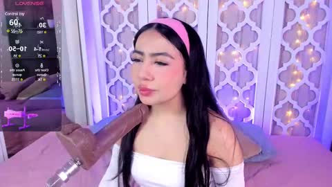 aniie_west online show from 02-09-25, 12:41